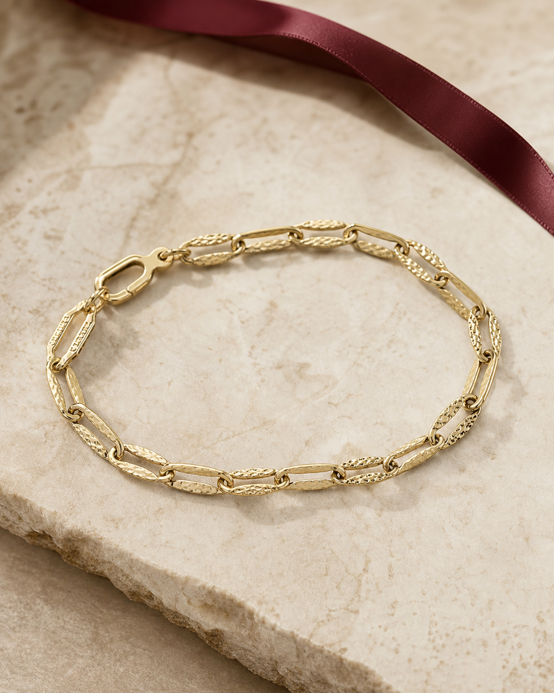 Bracciale in oro Graziella su pietra toscana
