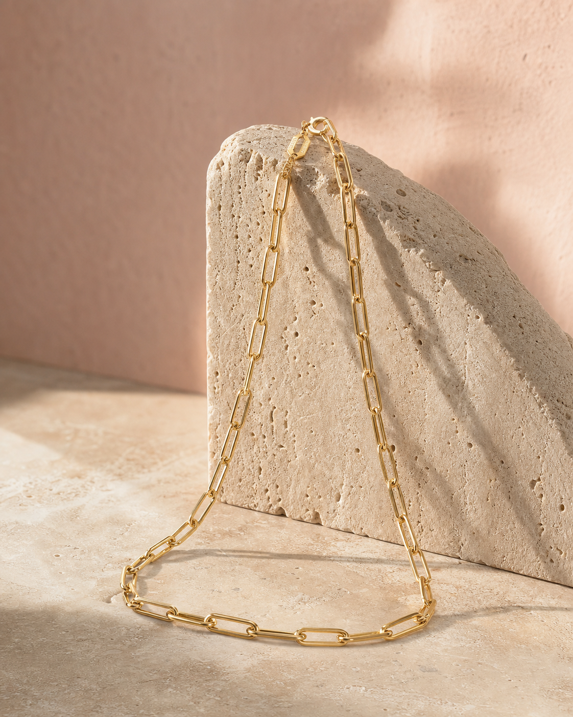 Collana in oro Graziella su pietra toscana