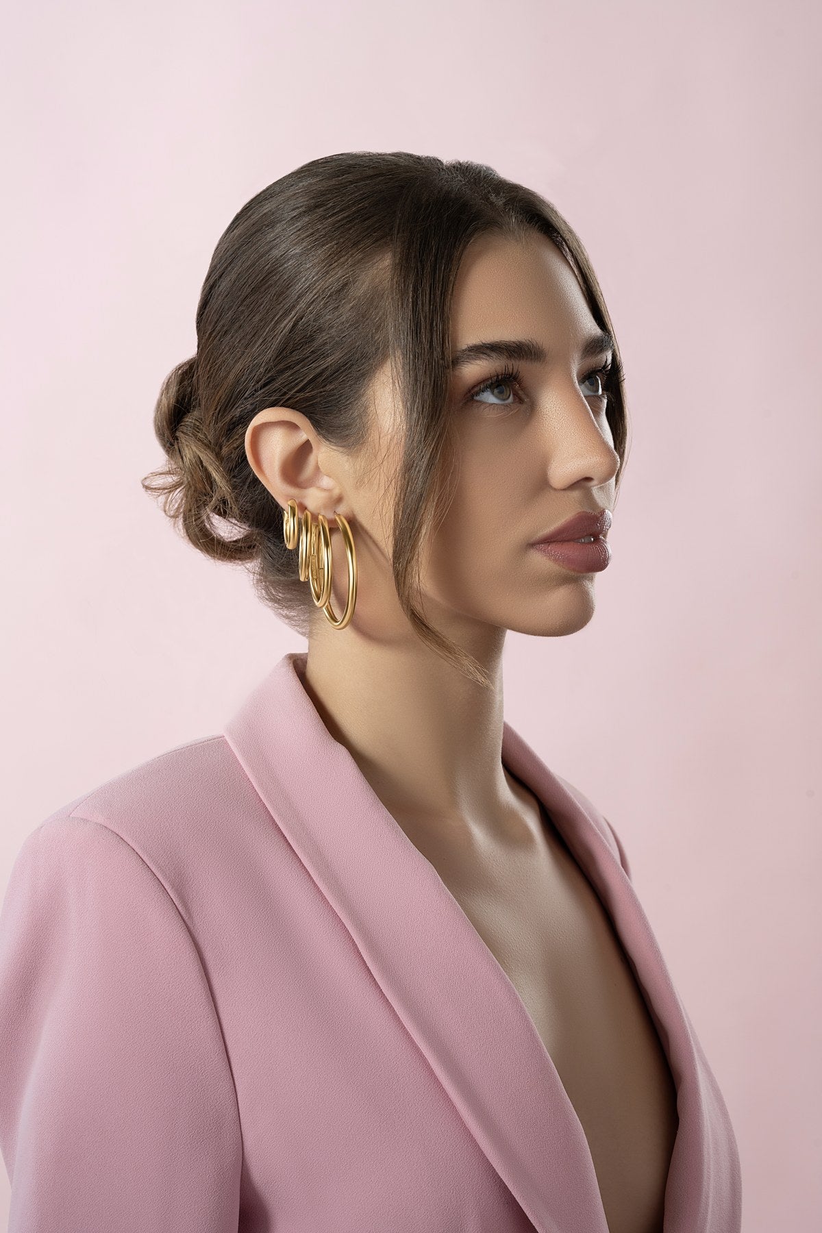Mannequin portant des boucles d’oreilles Graziella